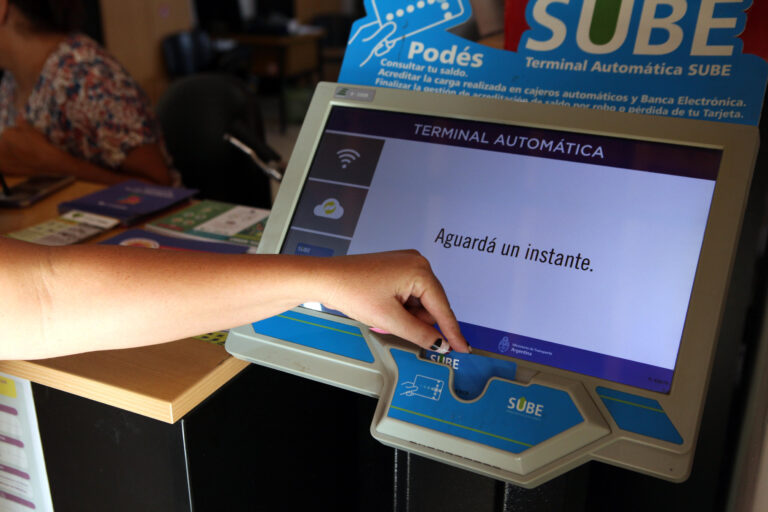 Las delegaciones comunales entregarán tarjetas SUBE