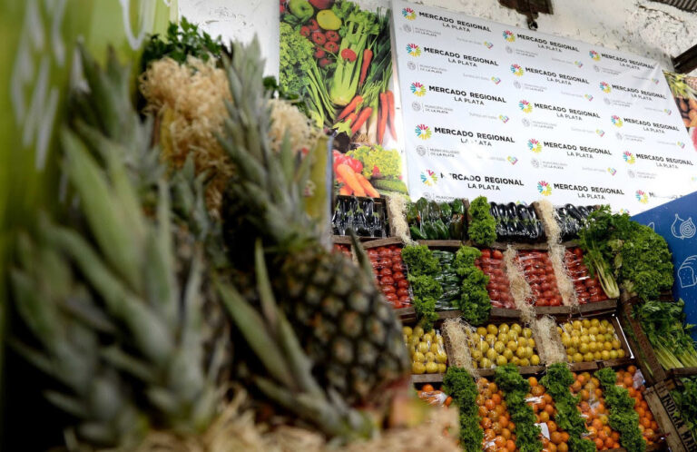 Siguen los precios accesibles en el Mercado Central La Plata