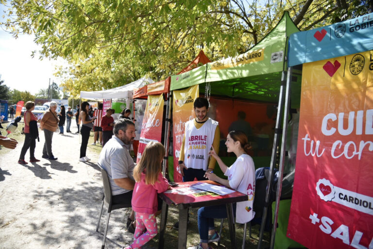 San Carlos inaugura la nueva avenida 32 en otra edición de ‘Barrio x Barrio’