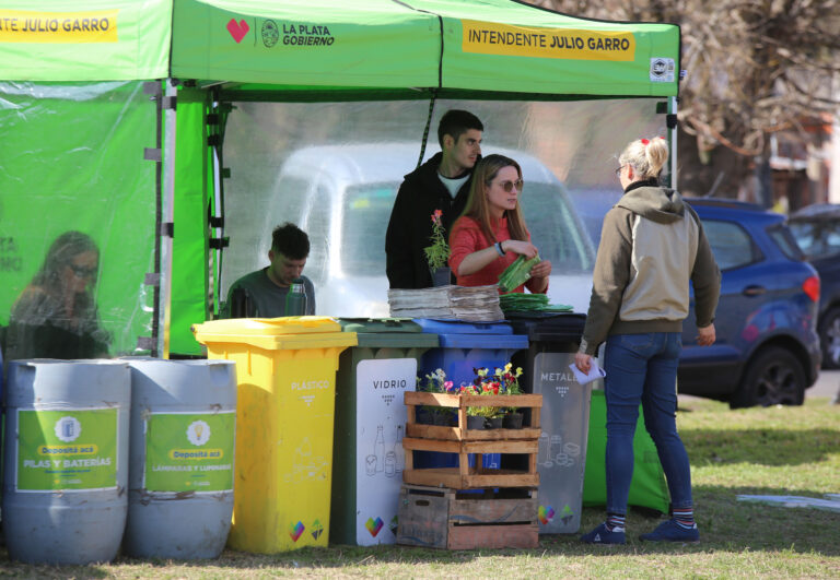 Los servicios  cerca de casa: ‘Barrio x Barrio’ llega a Los Hornos