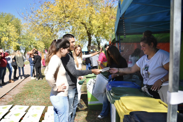 ‘Barrio x Barrio’ : servicios, espectáculos y festejo este finde en Arana