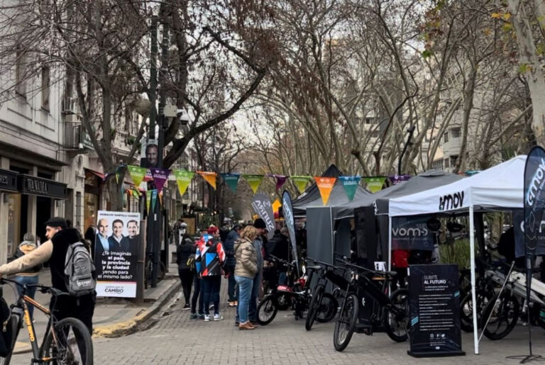 Se desarrolló con éxito la Feria de Movilidad Eléctrica 2023 en La Plata