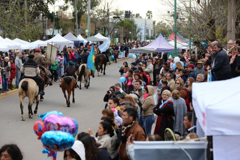 Hernández festeja sus 135 años con feria de emprendedores…