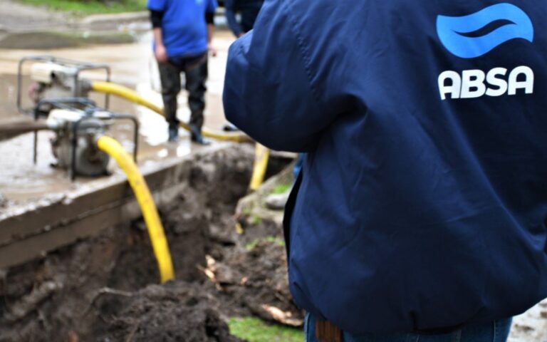 Faltará agua en un sector de La Plata por obras de ABSA en la red