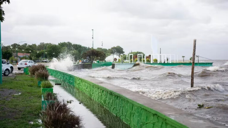 El Río de la Plata llegó a 3,62 mts en la mayor sudestada en 13 años