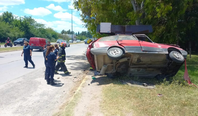 Identificaron al hombre que murió en La Plata en el impactante choque en la Avenida 44